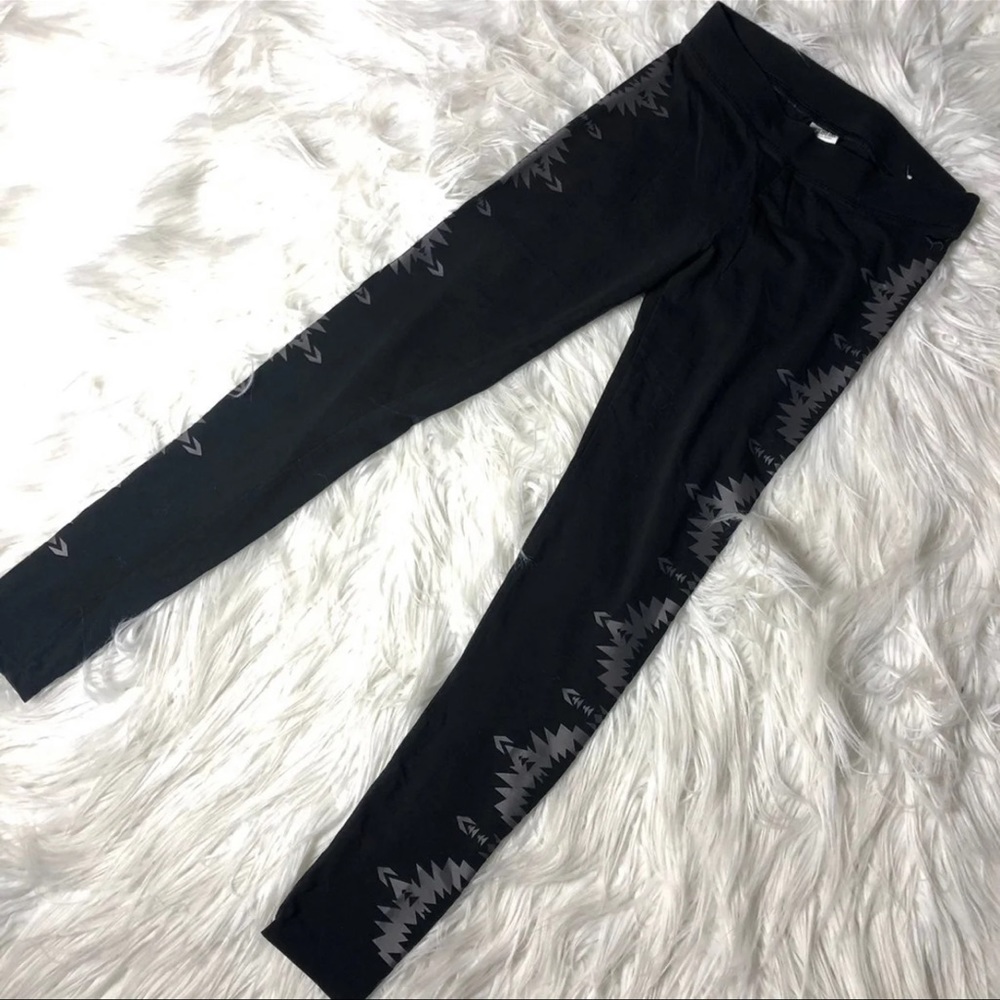Small Victoria secret pink brand leggings
